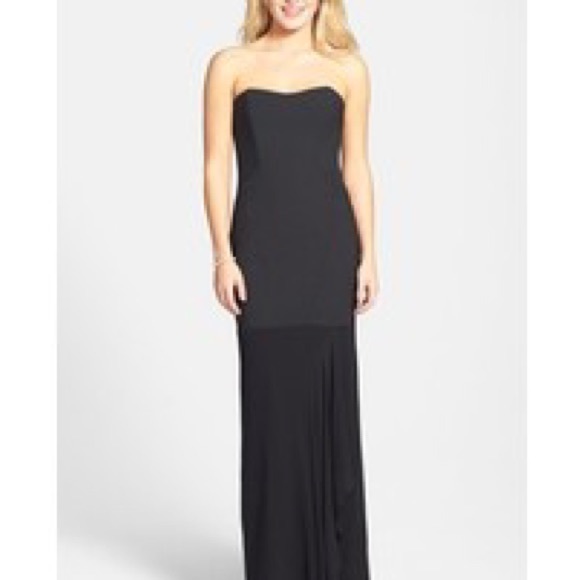 Nicole Miller Tech Crepe Strapless Gown - Picture 3 of 4